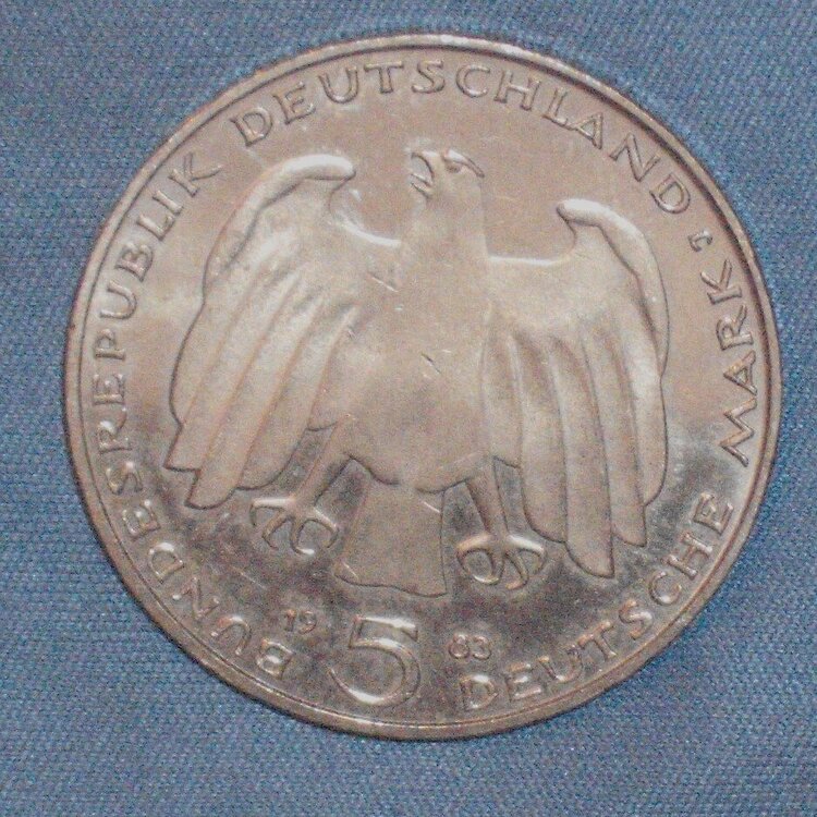5 mark 1983 d Marx.JPG