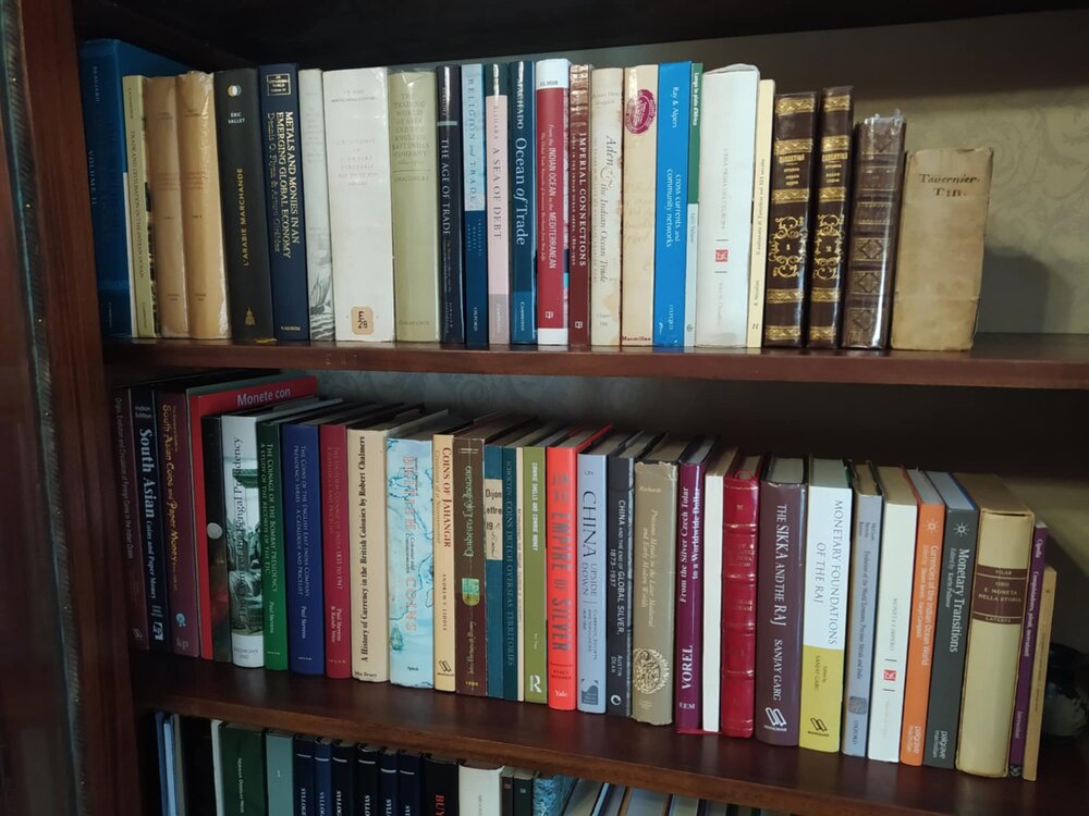 Biblioteche indoceaniche storico monetarie 2.jpg