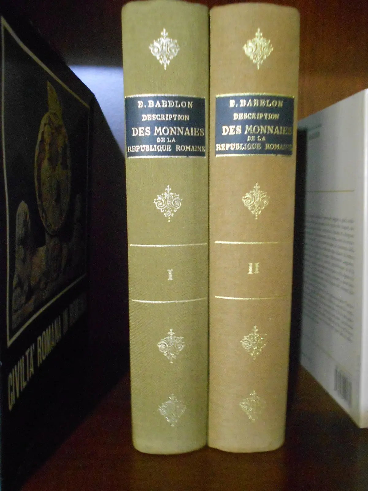 2 Volumi di Ernest Babelon (Monete repubblicane Romane)