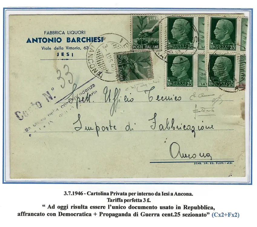 democratica con propaganda.webp